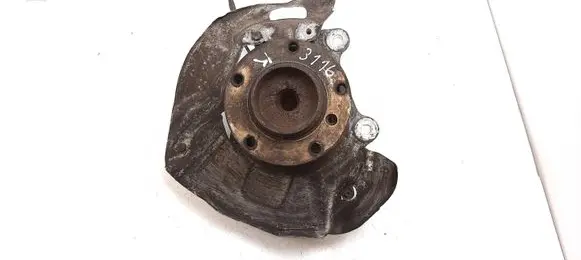 BMW 5 E39 Front wheel hub