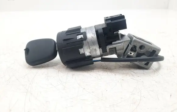 Peugeot 308 Ignition lock 36410600