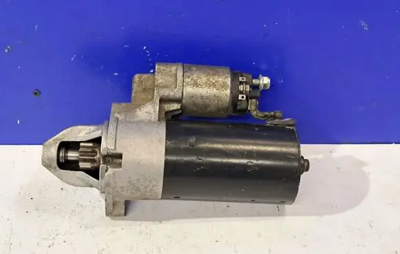 Mercedes-Benz ML W164 Starter motor A0061515601