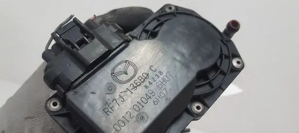 Mazda 6 Throttle valve RF7J136B0