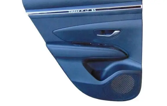 Hyundai Tucson IV NX4 Coupe rear side trim panel 