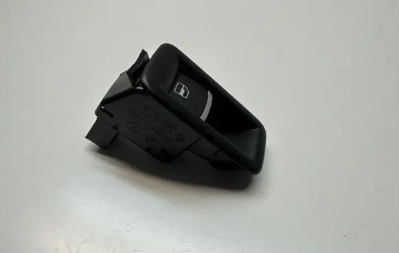 Volkswagen Amarok Electric window control switch 2H0867255D