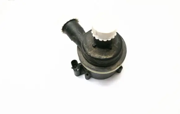 Audi A5 8T 8F Electric auxiliary coolant/water pump 059121012B