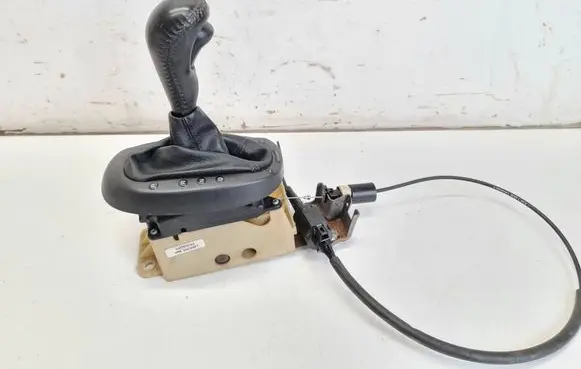 Chrysler Sebring (ST-22 - JR) Gear shifter/selector 04578167AE