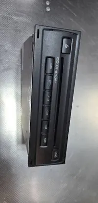 Audi A6 S6 C6 4F CD/DVD changer 4E0910110L 4E0035110A
