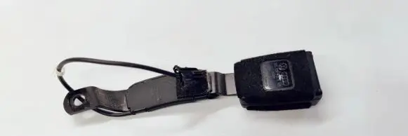 Audi A1 Front seatbelt buckle 8X0857756B