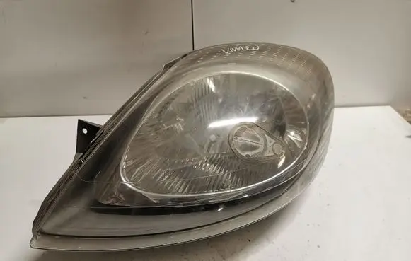 Opel Vivaro Headlight/headlamp 91165721