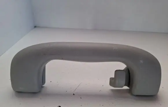Opel Mokka Rear interior roof grab handle