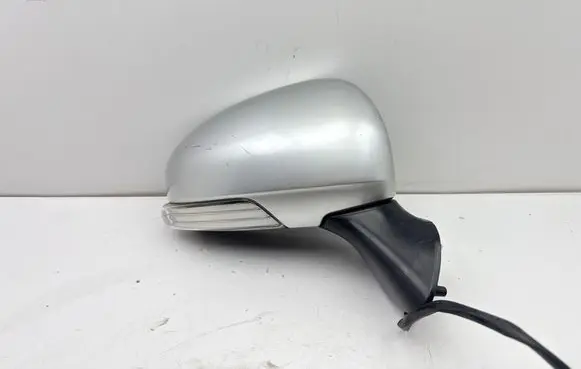 Toyota Prius+ (ZVW40) Front door electric wing mirror E4023405