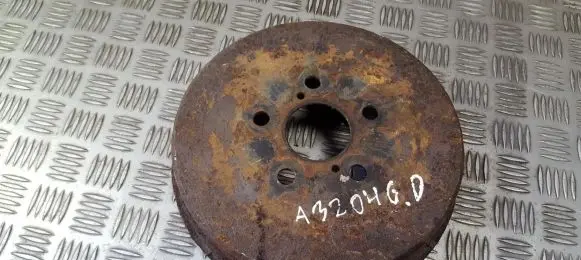Toyota Avensis T220 Drum brake (rear) 