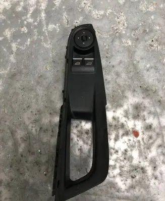 Ford Fiesta Electric window control switch F1ET14A132EB-BILI F1ET-14A132-EB