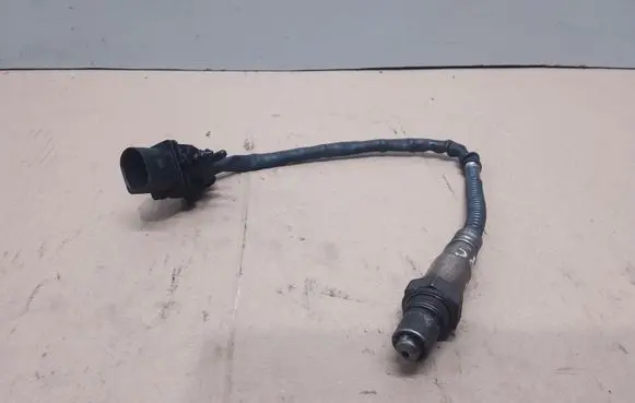 Volvo V70 Lambda probe sensor 30751138 0258017107