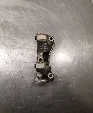 Peugeot Partner Engine mounting bracket 9688615780