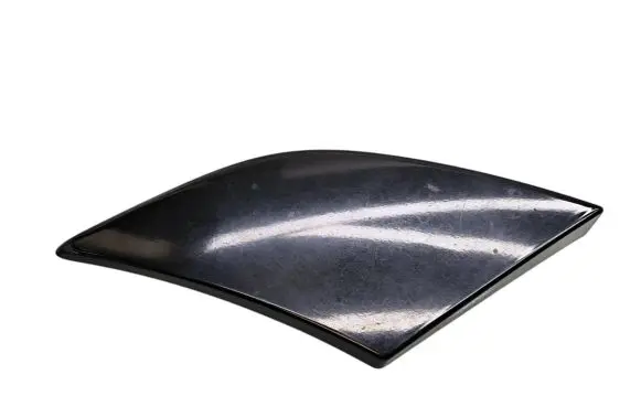 Tailgate/trunk spoiler
