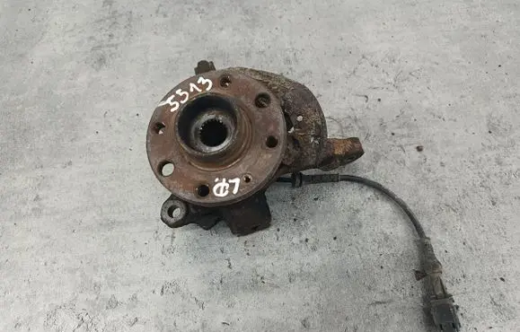 Opel Corsa C Front wheel hub spindle knuckle 
