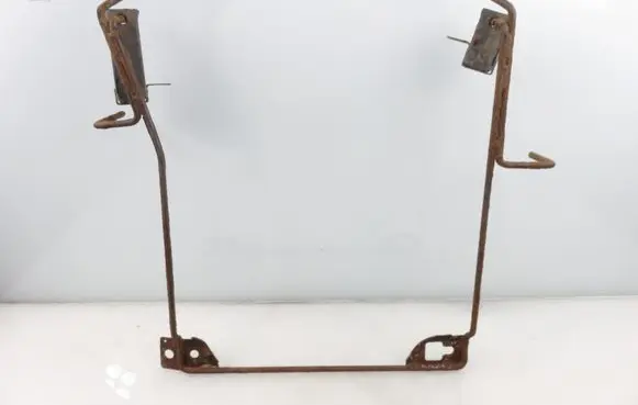 Renault Trafic II (X83) Spare wheel mounting bracket
