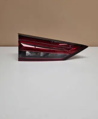 Nissan Qashqai J12 Tailgate rear/tail lights V360010L 12V16W 12V13W