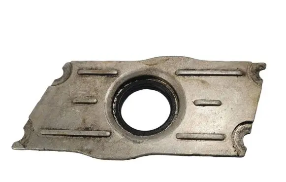 Audi A8 S8 D3 4E Fuel Injector clamp holder 057103113C