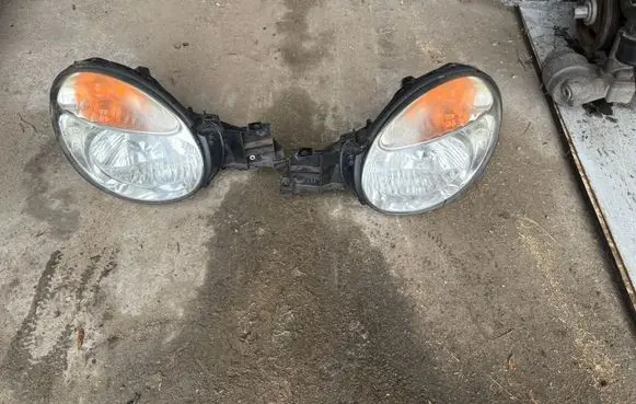 Subaru Impreza II Headlights/headlamps set 