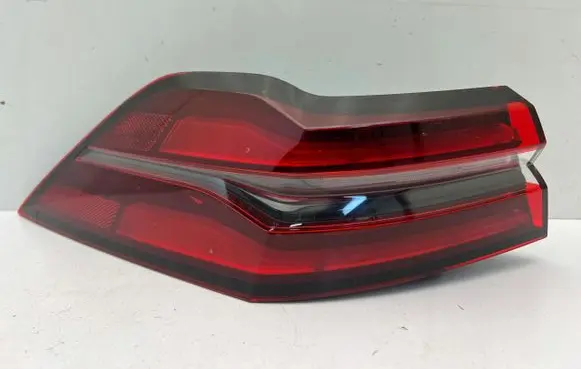 BMW 5 G60 Rear/tail lights 8086051