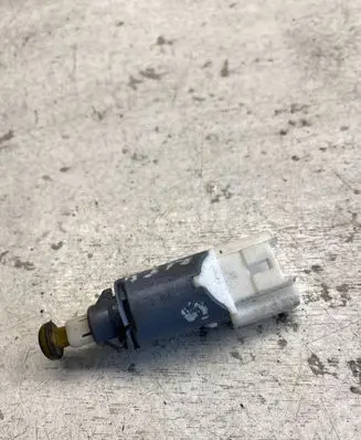 Renault Scenic II - Grand scenic II Brake pedal sensor switch 8200168238b