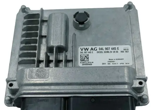 Audi A3 S3 8V Engine control unit/module 04L907445E