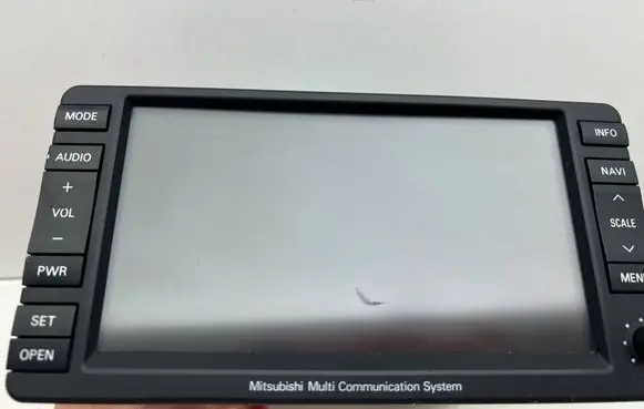 Mitsubishi Lancer VIII Radio/CD/DVD/GPS head unit 8750A143 7Y120707K