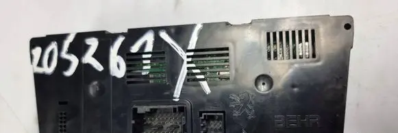 Peugeot 3008 I Climate control/heater control trim 96837481XT