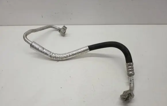 Chrysler Pacifica Air conditioning (A/C) pipe/hose 68227756AC