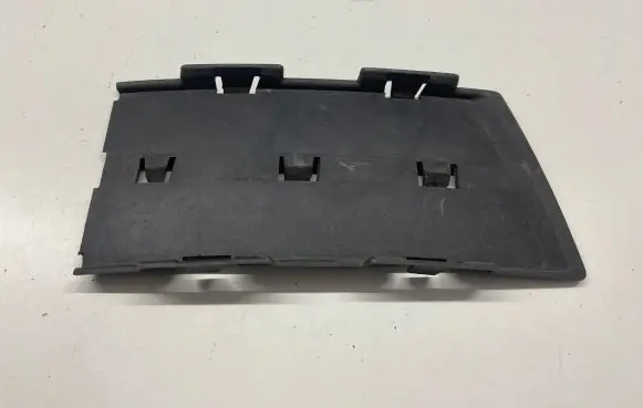 Audi A4 S4 B7 8E 8H Front bumper lower grill 8E0807152A