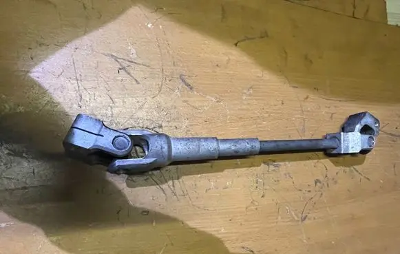 BMW 3 E92 E93 Steering column universal joint 6769157