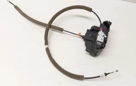 Renault Kadjar Rear door lock