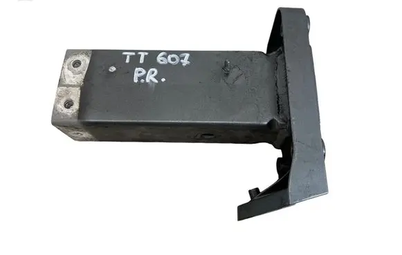 Audi TT TTS Mk2 Front bumper shock/impact absorber 8J0806110D