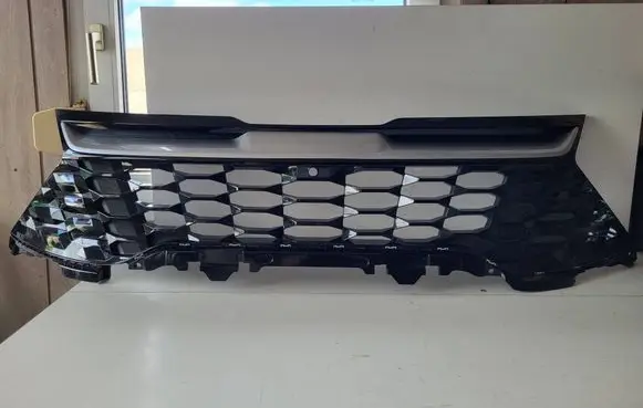KIA Sportage Front bumper upper radiator grill 86350R2030 86351R2030
