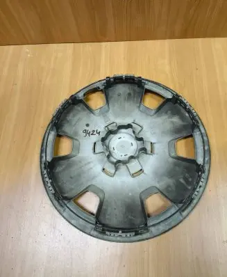 Opel Zafira B R16 wheel hub/cap/trim 13209734 13209733 13209732