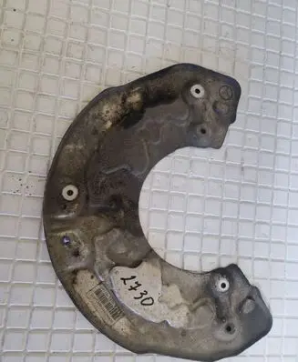 Mercedes-Benz E W213 Front wheel hub 2133303101