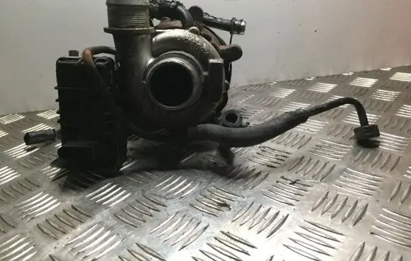 Audi A8 S8 D3 4E Turbo 057145701S