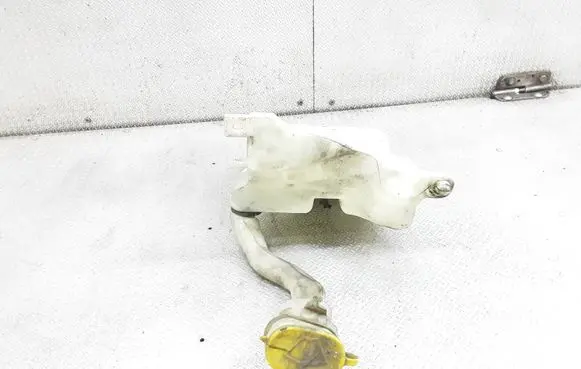 Mercedes-Benz C W203 Windshield washer fluid reservoir/tank A2038600060