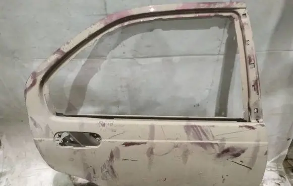 Honda Civic Rear door RAUDONOS