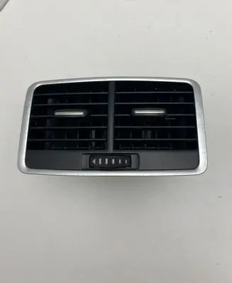 Audi A6 S6 C6 4F Rear air vent grill 4F0819203C