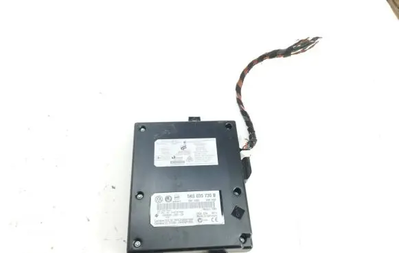 Seat Alhambra (Mk2) Bluetooth control unit module 5K0035730B 100022400303