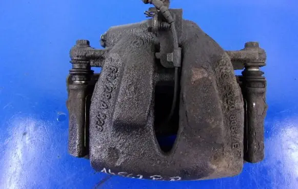 Fiat Ulysse Front brake caliper