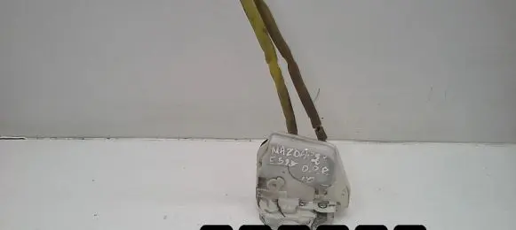 Mazda 2 Front door lock f96g15r2