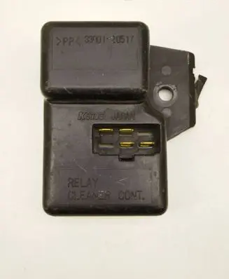 Subaru Forester SF Window wiper relay 3300120517