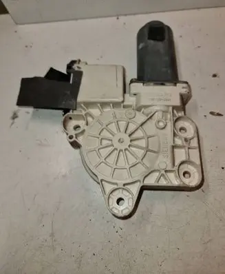 Opel Vectra C Rear door window regulator motor 106155102 2982 1137328066