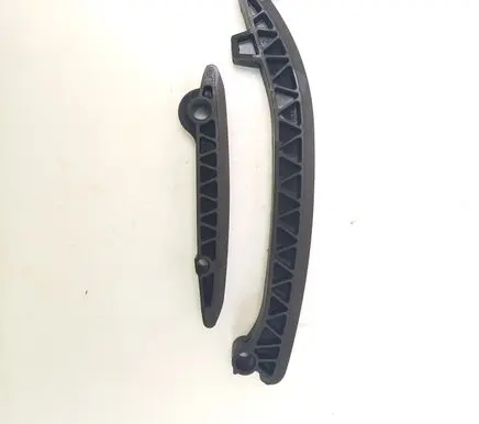 Mercedes-Benz E W212 Slide rail for timing chain A6420500316 A6420500416