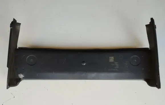 Volvo V70 Intercooler air guide/duct channel 9151897