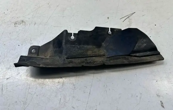 Opel Astra K Intercooler air guide/duct channel 39119882