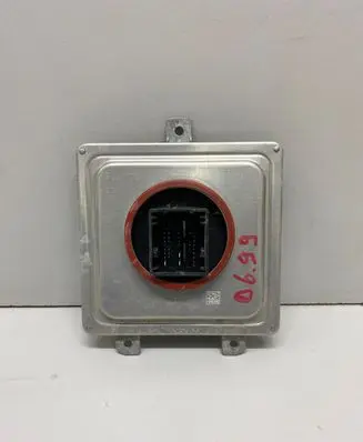 BMW X5 G05 LED ballast control module 7933361