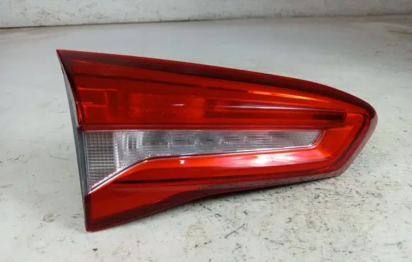 Ford Focus Rear/tail lights JX7B-1A603-EB